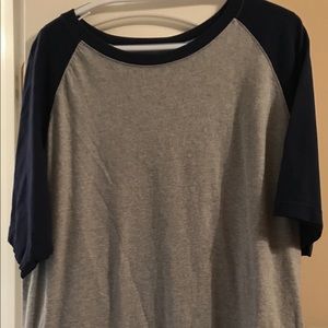 XXL baseball shirt sleeved T-shirt